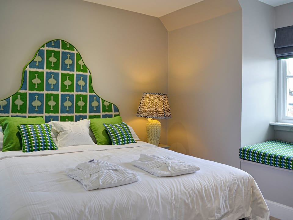 Double bedroom | Grange Loft - Grange Holidays, Dundee