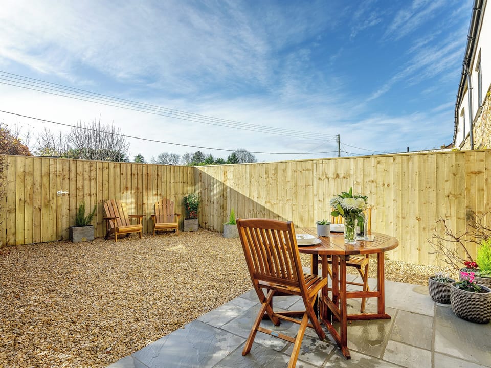 Sitting-out-area | East Cottage - Burton Row, East Brent, near Weston-super-Mare