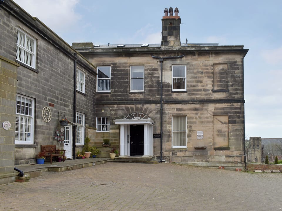 Exterior | Buccaneer - Mariner&rsquo;s House - Buccaneer, Whitby