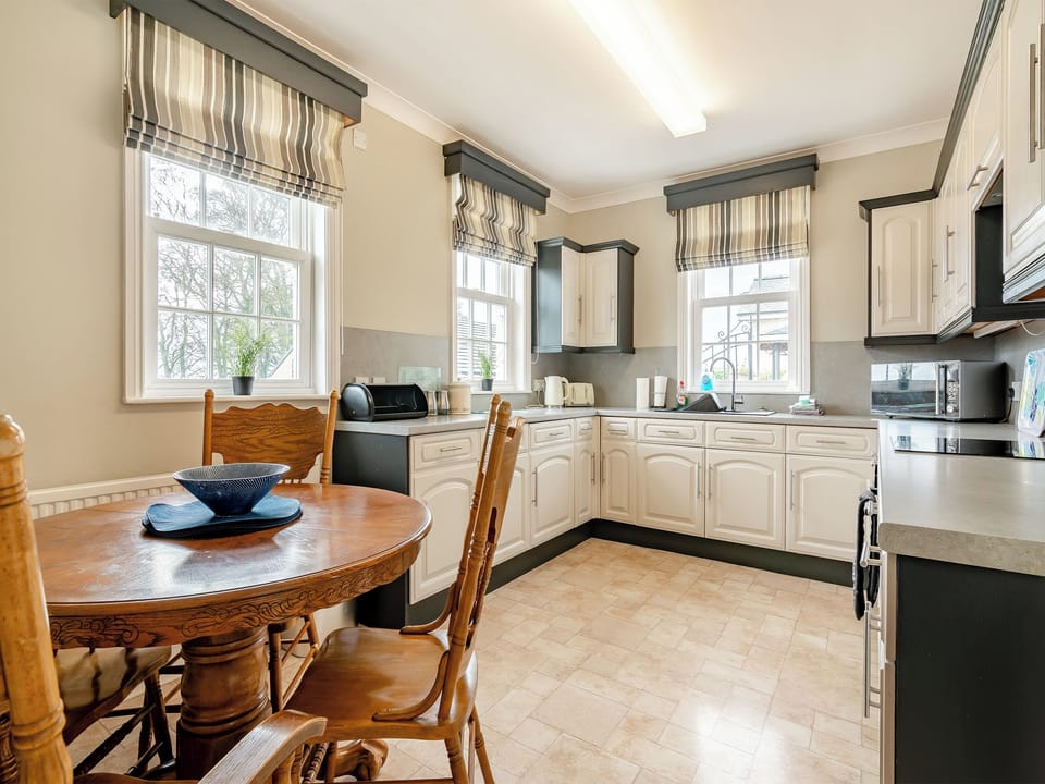 Kitchen/diner | Wold House Cottage - Wold Cottage, Nafferton, near Bridlington
