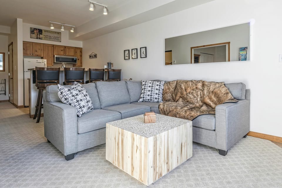 Large Comfortable Sectional Sofa 