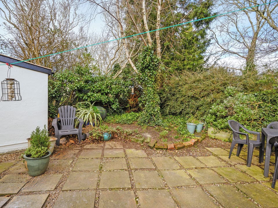 Garden | Cartref, Llysfaen Village, near Old Colwyn