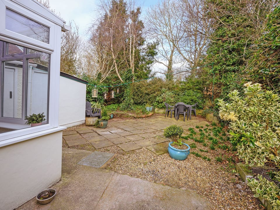 Garden | Cartref, Llysfaen Village, near Old Colwyn