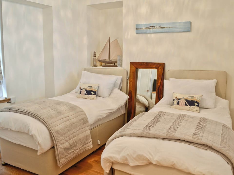 Twin bedroom | Rockview, Cellardyke, nr. Anstruther
