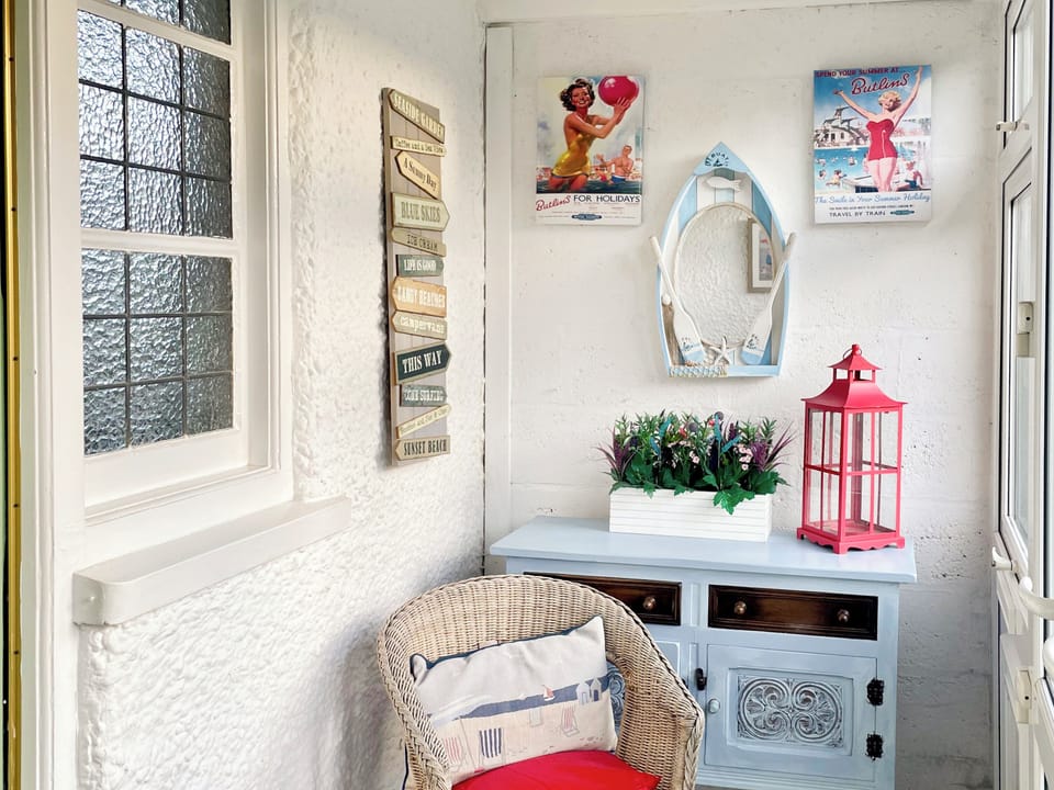 Entrance porch | Lilac Villa, Skegness