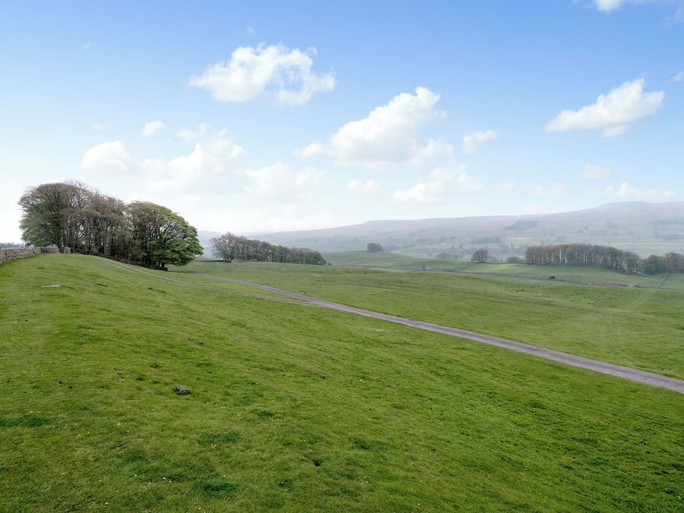Lovely countryside views | Dales View, Sedbusk, near Hawes