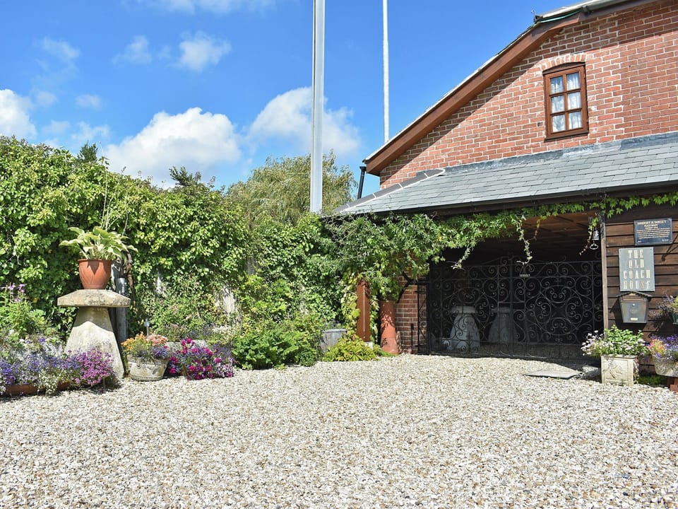 Characterful cottage | Keepers Cottage, East Burton, near Wareham