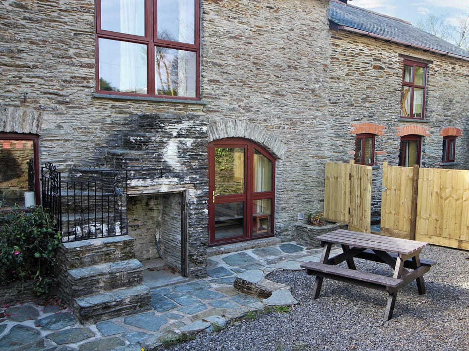 Delightful barn conversion | Chaffcutters, Wheelwrights - Friars Cottages, Kentisbury Ford, near Barnstaple