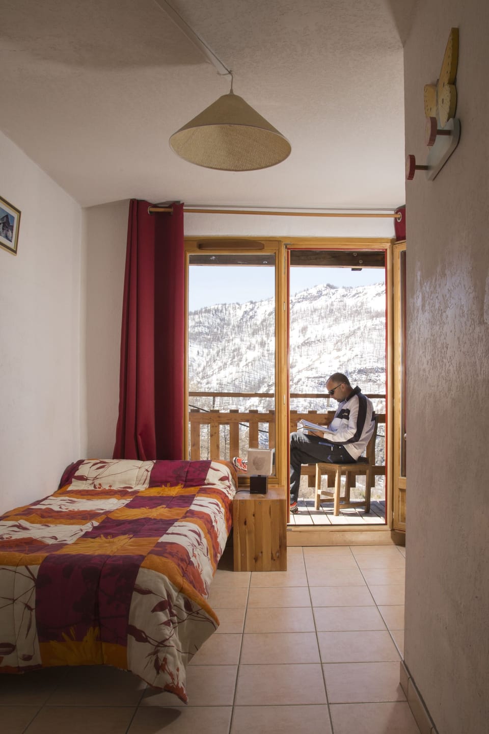 Standard Single Room | Bed sheets