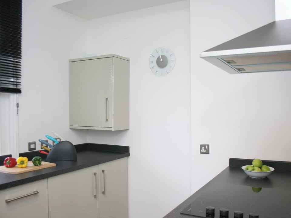 Kitchen | Lower Pantiles Apartment, Tunbridge Wells