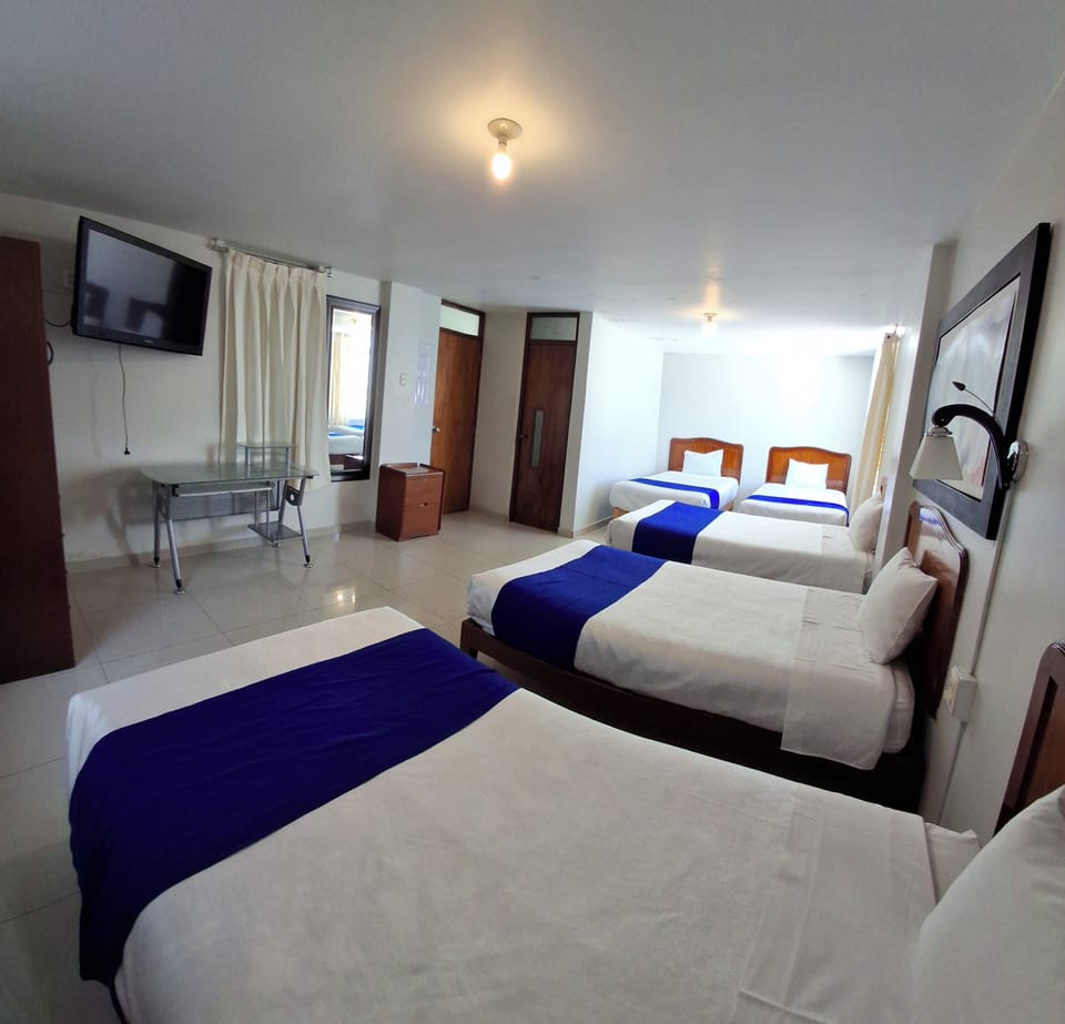 Family Room, 1 Bedroom | Hypo-allergenic bedding, Select Comfort beds, individually decorated