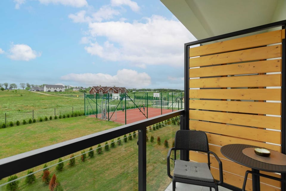 Outdoor swimming pool available to guests. The whole area offers relaxation and rest.