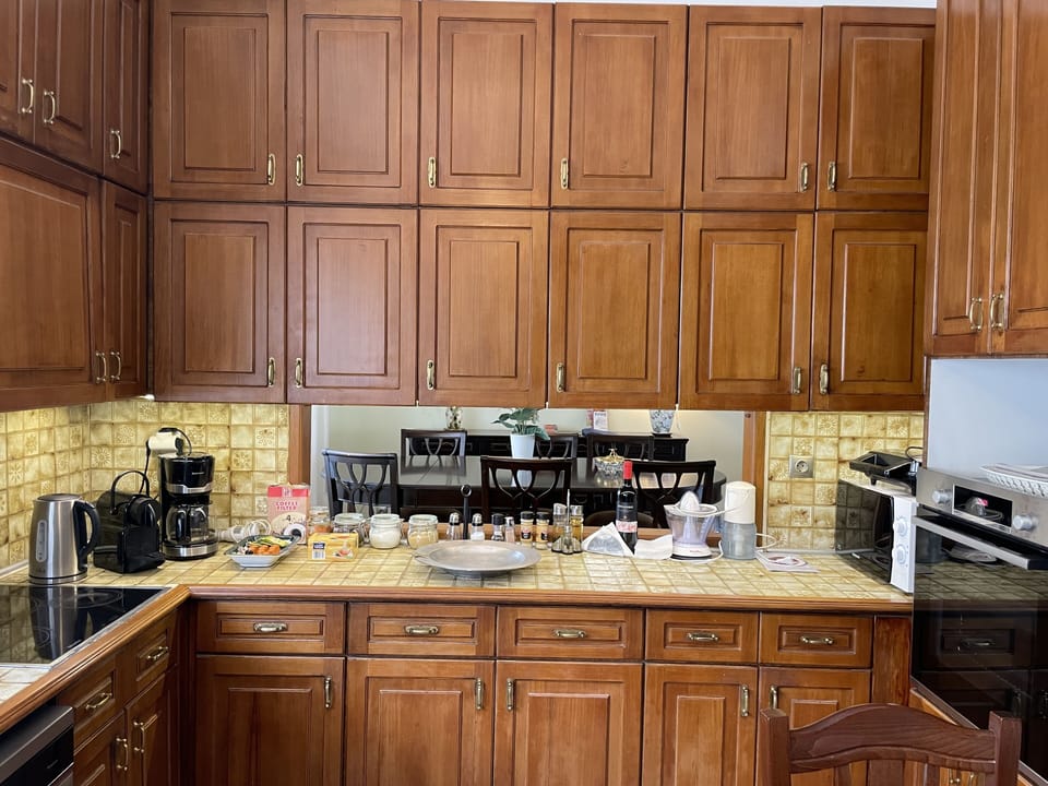 Full equipped kitchen
