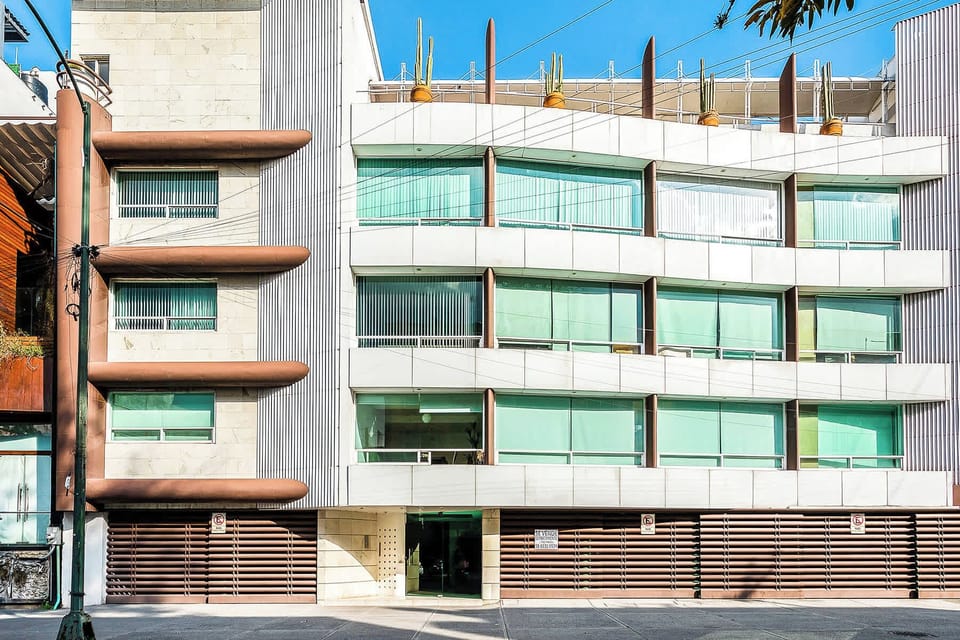 Front facade of the apartment building & the apt. is on the 3rd floor