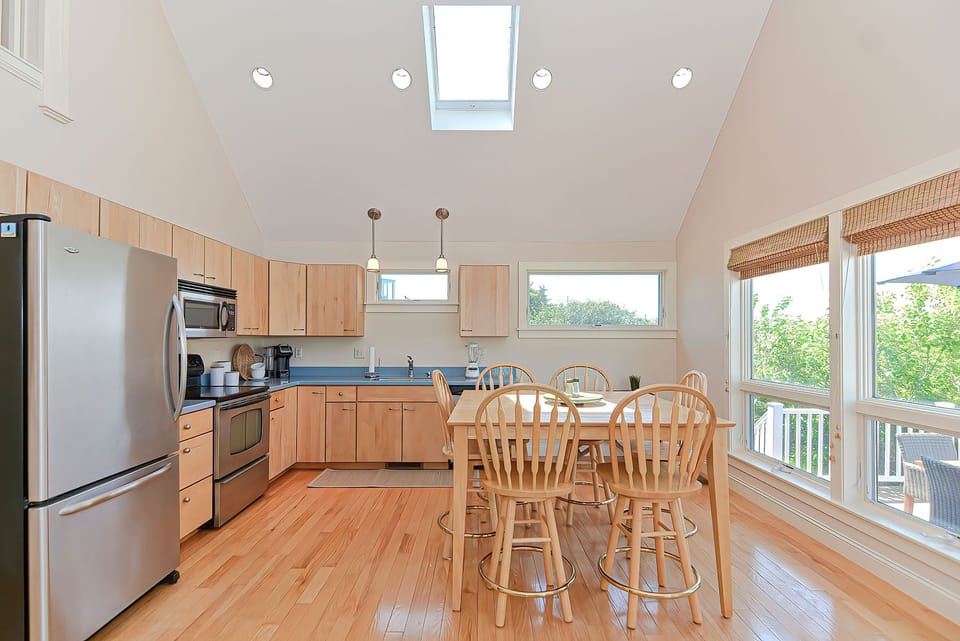 The kitchen and dining area.