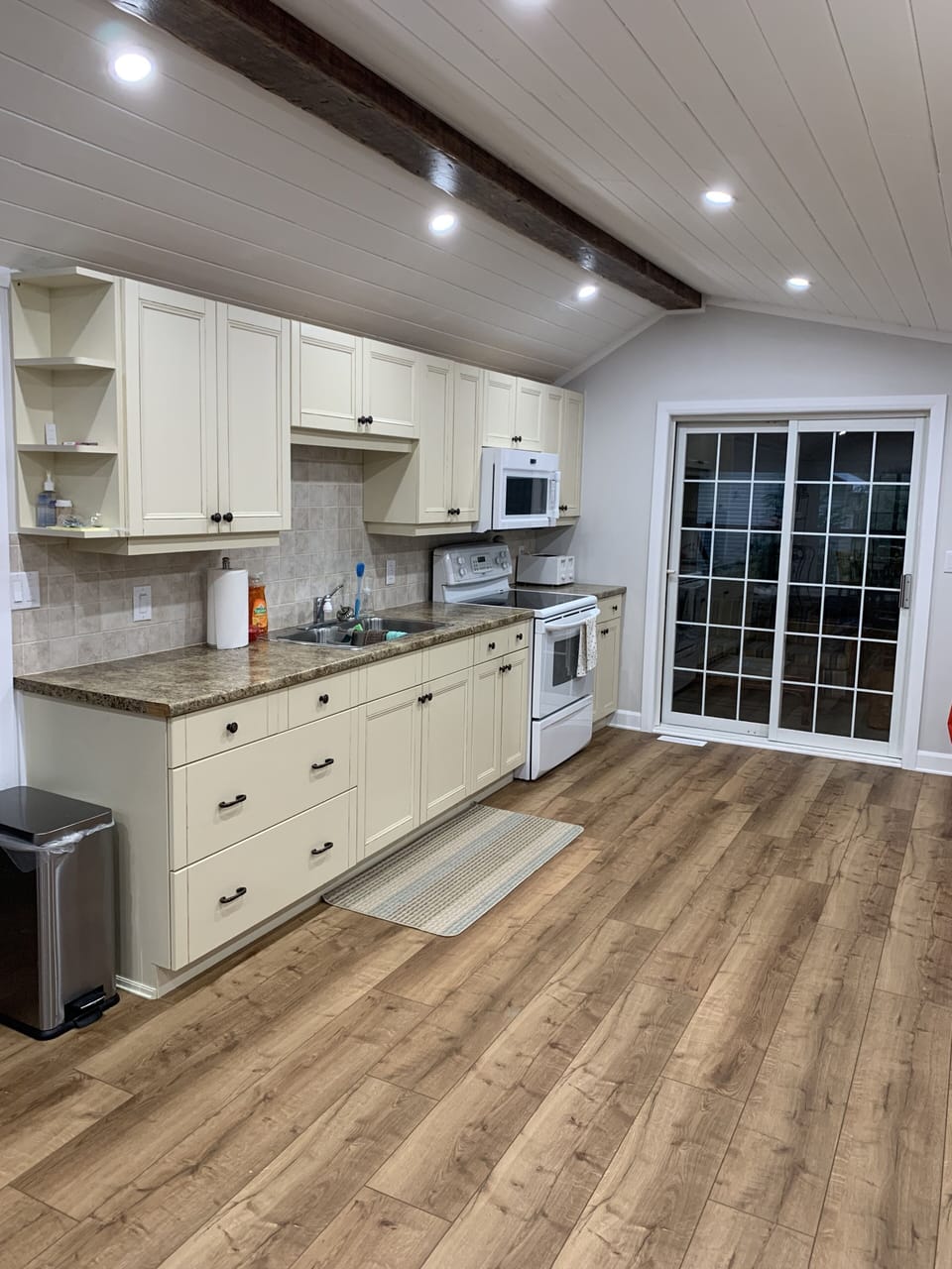 large kitchen complete with everything you need to cook up a killer meal! 
