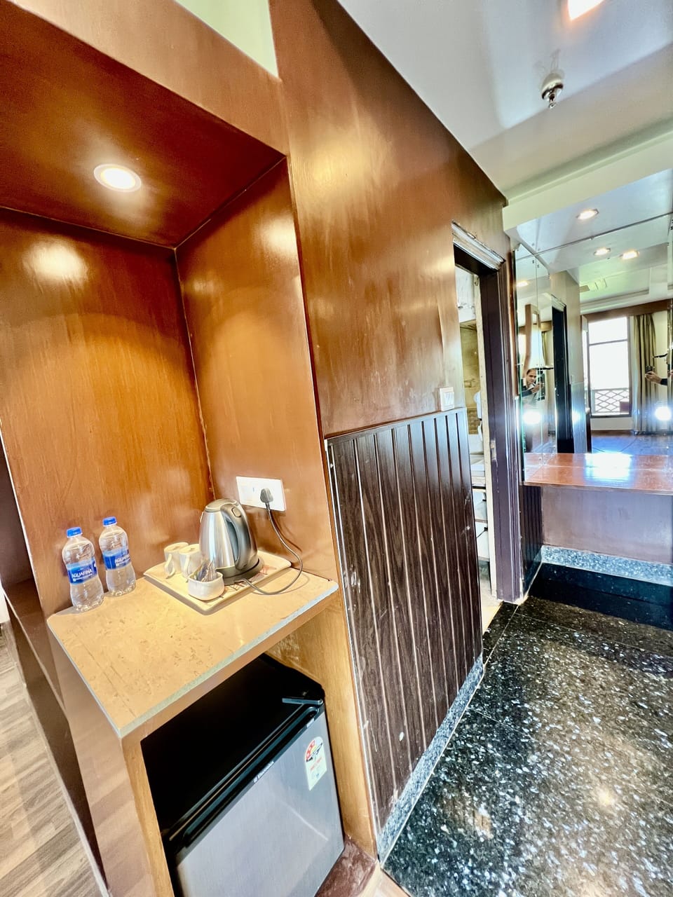 Luxury Suite | Soundproofing, iron/ironing board, free WiFi, bed sheets