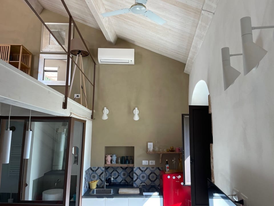Suite, Ensuite, Sea View (Calabernardo) | Private kitchen