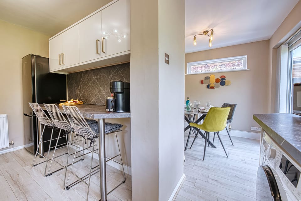 House, Private Bathroom, Garden View | Shared kitchen