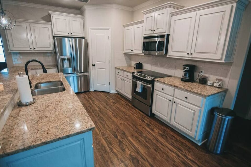 Kitchen (2)