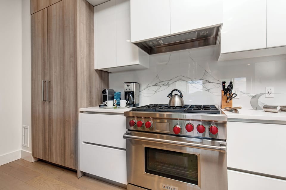 6-Burner Wolf Gas Range with a Convection Oven
