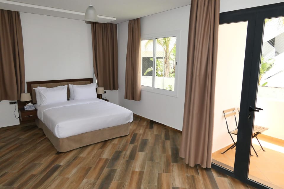 Standard Room | Minibar, WiFi (free), bed sheets