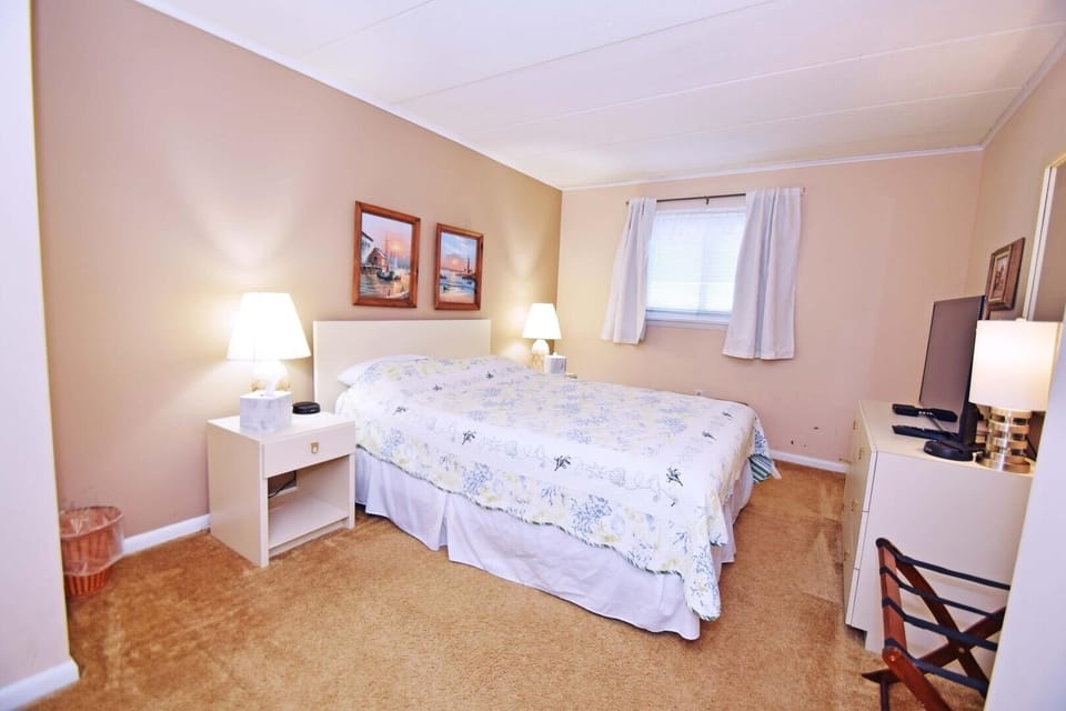Condo, 2 Bedrooms | 2 bedrooms, free WiFi