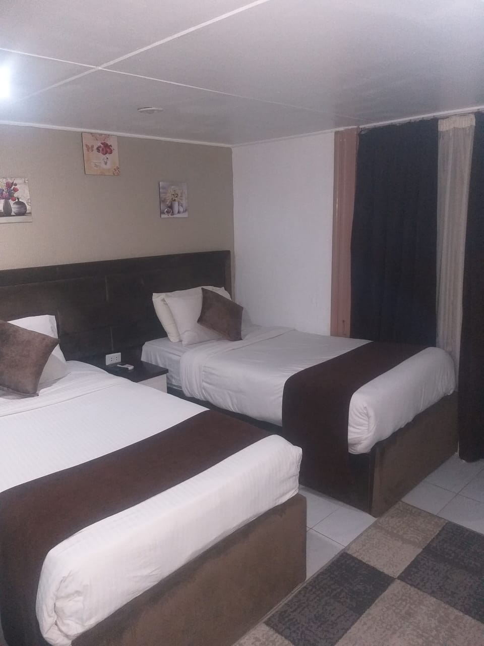 Comfort Room | Egyptian cotton sheets, premium bedding, minibar, individually decorated