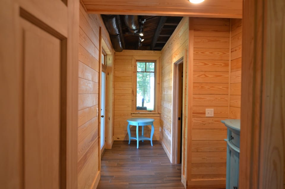 Hall gives access to bottom deck