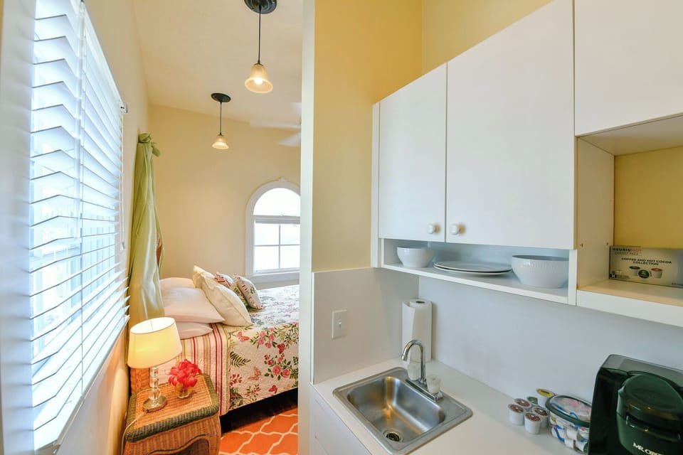 kitchenette