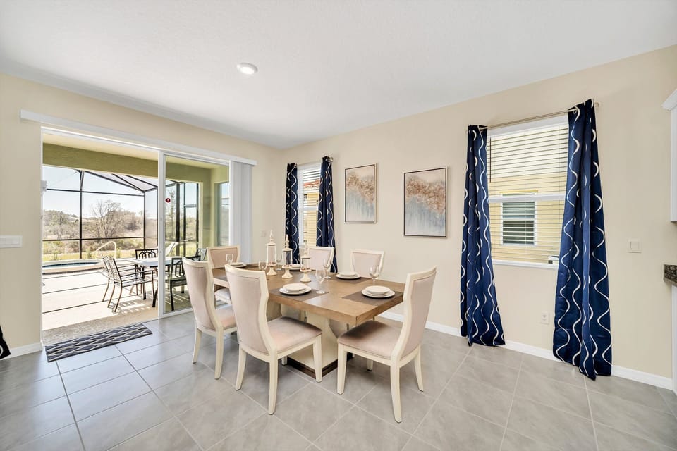 House (6 Bedrooms) | Property amenity