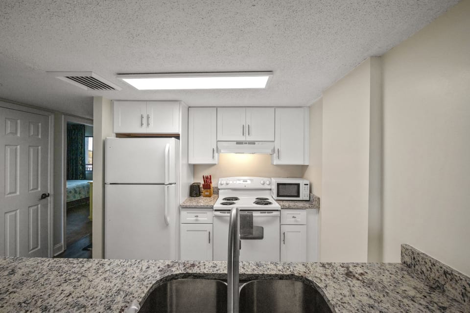 Newly renovated kitchen with all major appliances