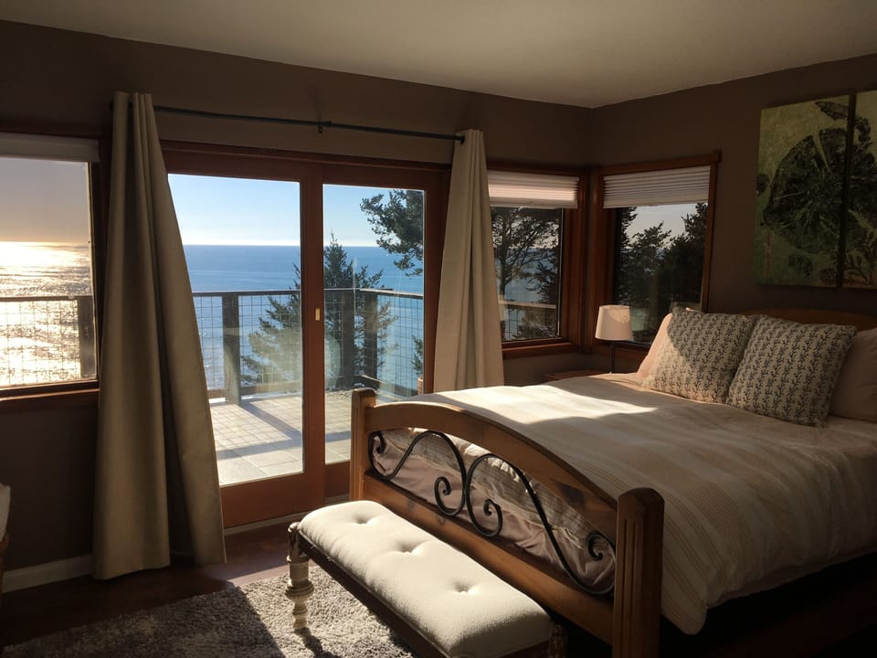 Mermaid guest room