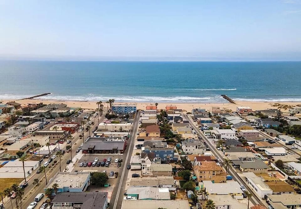 Walking Distance to the Beach