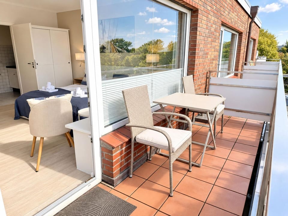 Seestern - Bright app. for 2 pers. - Balcony, parking space, WLAN. Pets Apartment in Wenningstedt-Braderup