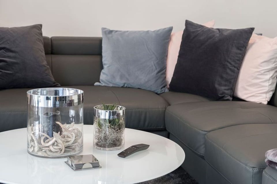 Domizil am Möwenberg 14 - Modern 3-room apartment with 2 bedrooms and 2 bathrooms Apartment in Scharbeutz