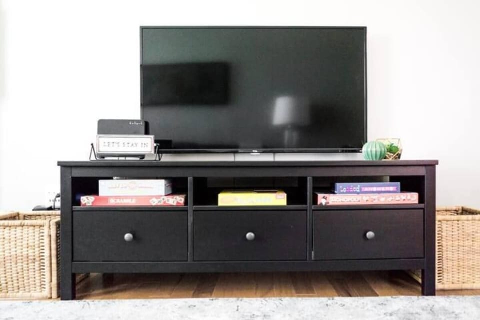 Tv - Living room - Board Games