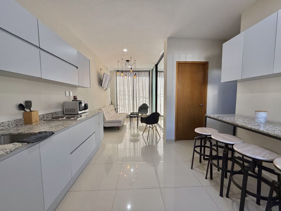 vista de la cocina a la sala
