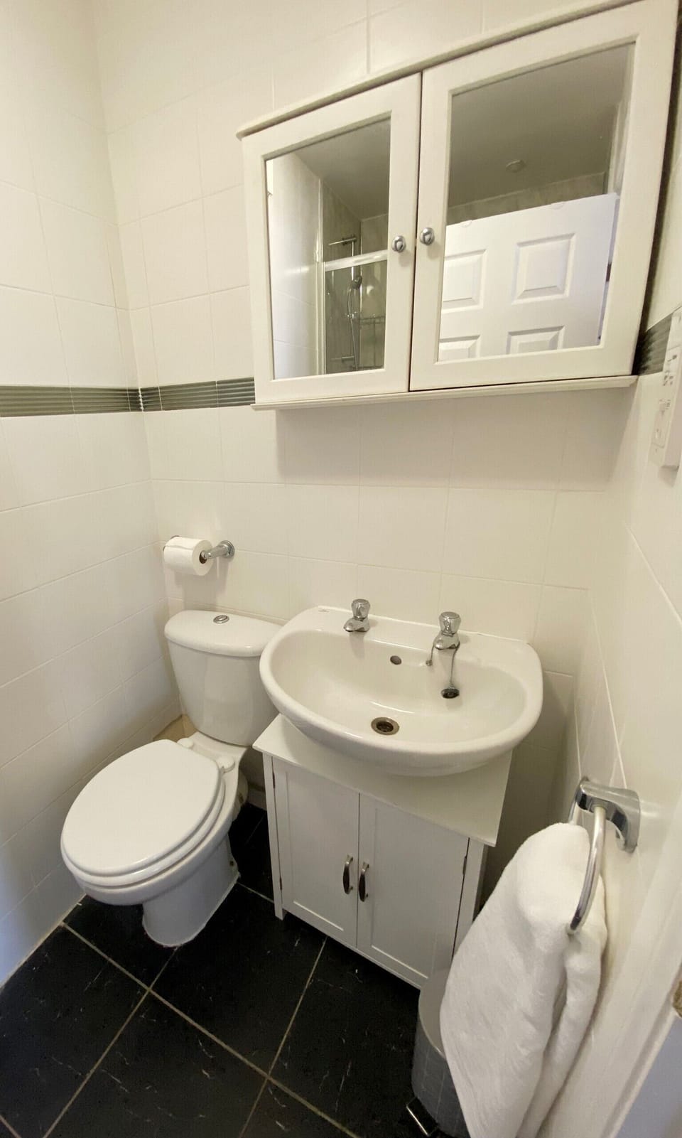 NEW Super 2 Bedroom Flat in Falkirk Apartment in Falkirk