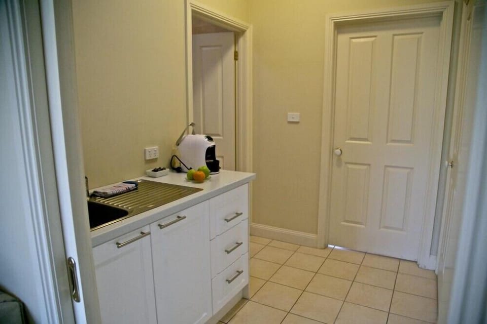 Two-Bedroom Apartment with Spa Bath