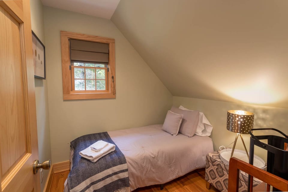 Twin Bedroom Beyond the Loft