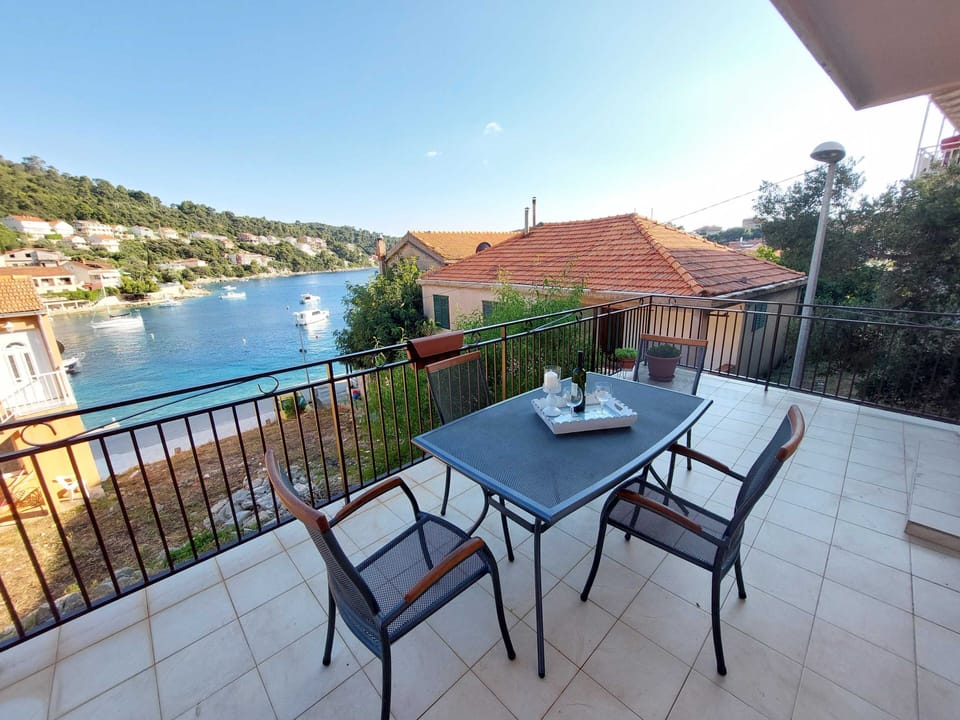 Apartment (Two Bedroom Apartment with Terrace an) | Terrace/patio