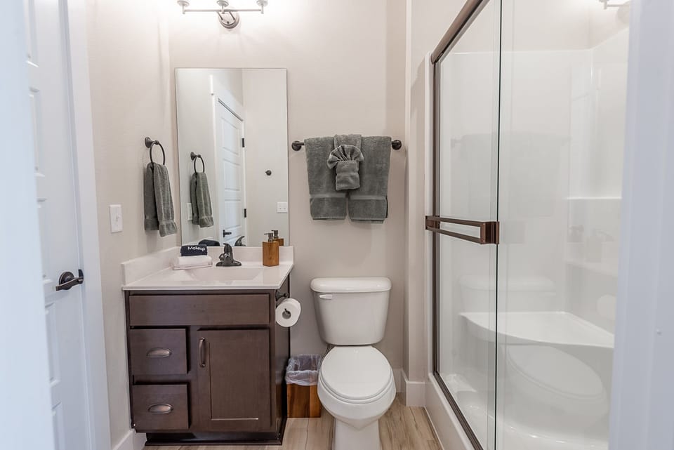 En Suite Bathroom