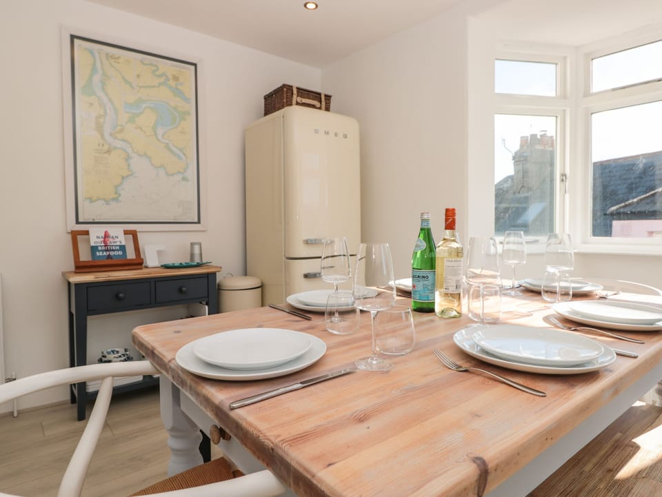 Cottage | Interior