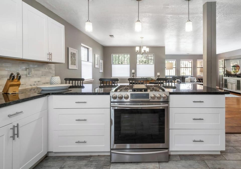 Very well equipped kitchen