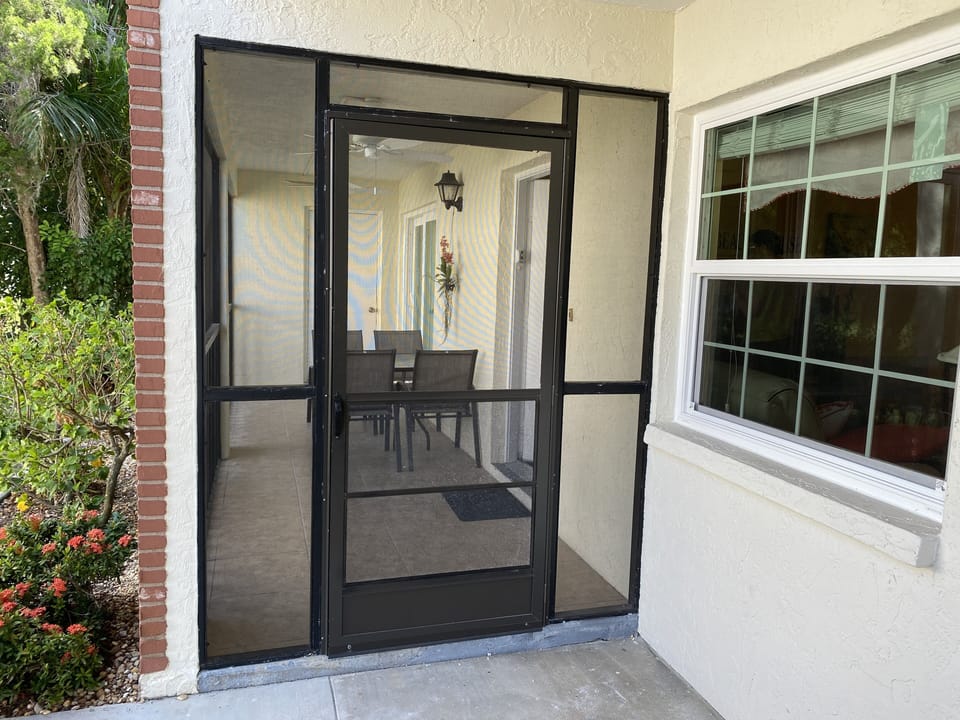 Front Door:
Keypad Access Only
Host to Provide Code Prior to Scheduled Arrival