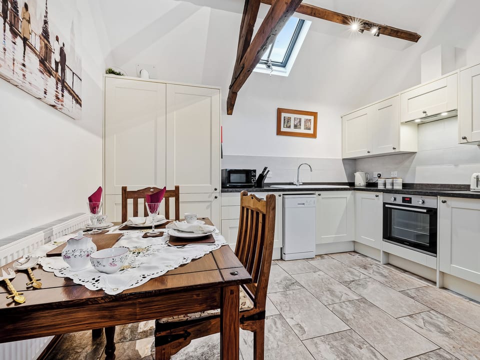 Dining Area | The Snug - Midknowle Farm Cottages, South Barrow, near Yeovil 