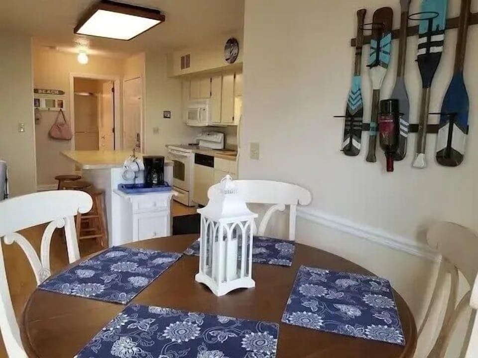 Dining and game table