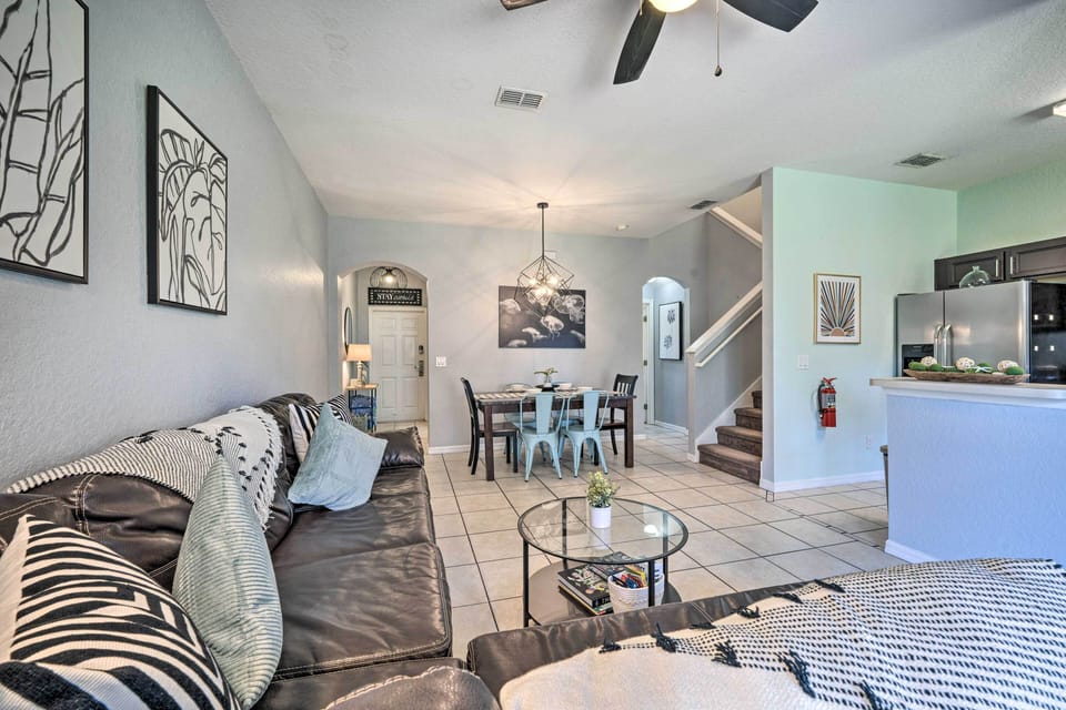 Living Room | 1st Floor | Flat-Screen TV w/ Cable | Central A/C