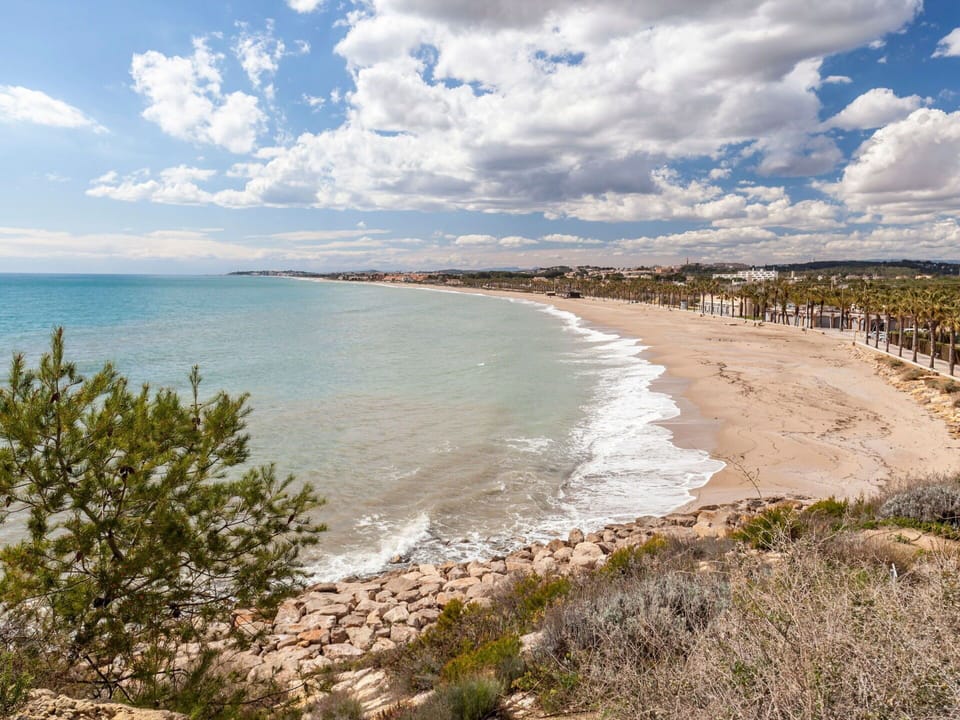 Cloud, Water, Sky, Azure, Natural Environment, Natural Landscape, Plant, Beach, Vegetation, Coastal And Oceanic Landforms